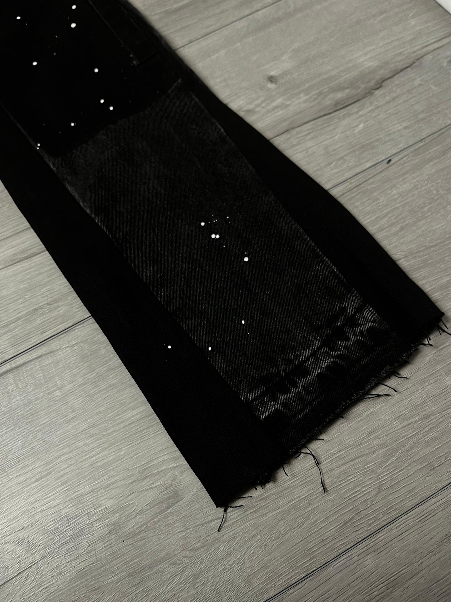 Noir Flare Layl Najmi